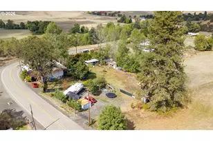 260 S Deer Creek Rd, Roseburg, OR 97470 - Photo 11