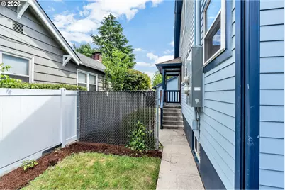 7914 7916 SE Main St, Portland, OR 97215 - Photo 25