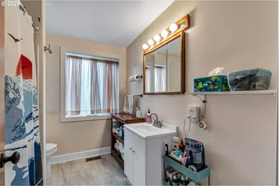 7914 7916 SE Main St, Portland, OR 97215 - Photo 19