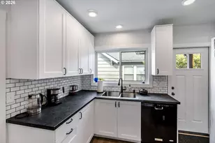 7914 7916 SE Main St, Portland, OR 97215 - Photo 11