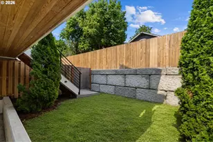 3876 SE 26th Ave, Portland, OR 97202 - Photo 23