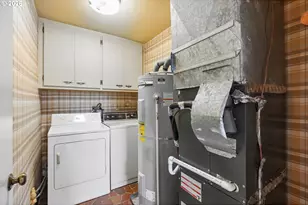 820 NE Cochran Ave, Gresham, OR 97030 - Photo 5