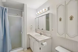 820 NE Cochran Ave, Gresham, OR 97030 - Photo 23