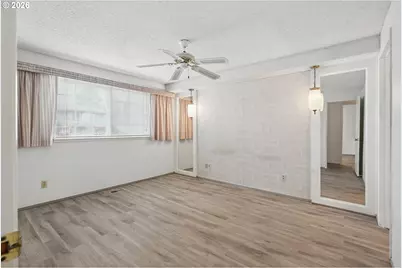 820 NE Cochran Ave, Gresham, OR 97030 - Photo 21