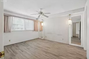 820 NE Cochran Ave, Gresham, OR 97030 - Photo 21