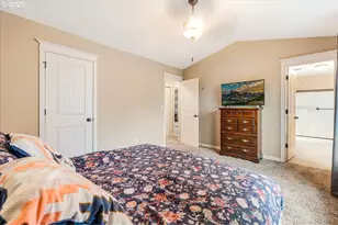 528 W Sherman St, Newberg, OR 97132 - Photo 15