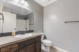 528 W Sherman St, Newberg, OR 97132 - Photo 19