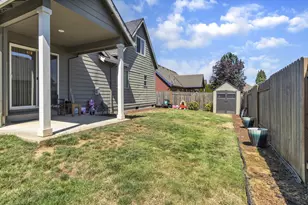 327 NW Pacific Hills Dr, Willamina, OR 97396 - Photo 31