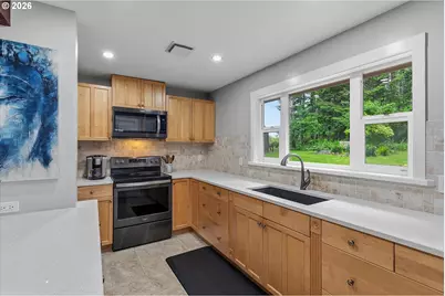 4176 N Clancy Rd, Otis, OR 97368 - Photo 7