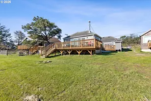 34885 Cape Kiwanda Dr, Pacific City, OR 97135 - Photo 13