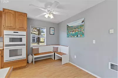 34885 Cape Kiwanda Dr, Pacific City, OR 97135 - Photo 13