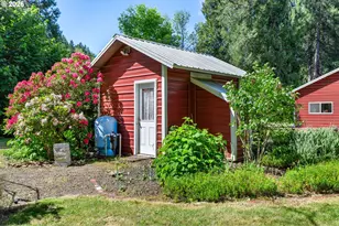 42086 Holden Creek Ln, Springfield, OR 97478 - Photo 31