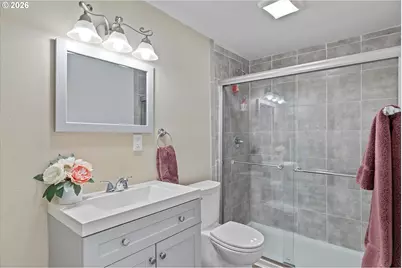 15 NE Keene Ave, Depoe Bay, OR 97341 - Photo 17