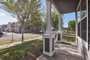 3205 SE White Oak Ave, Hillsboro, OR 97123 - Photo 5