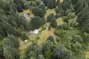 23655 NE Casavant Dr, Hillsboro, OR 97123 - Photo 41