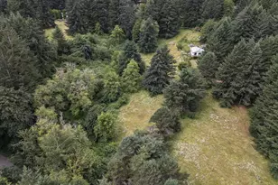 23655 NE Casavant Dr, Hillsboro, OR 97123 - Photo 43