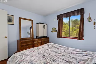 23655 NE Casavant Dr, Hillsboro, OR 97123 - Photo 33