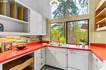 3423 Chaucer Way, Eugene, OR 97405 - Photo 17