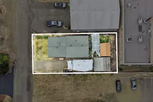 664 NE Neuner Dr, Roseburg, OR 97470 - Photo 5