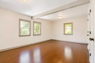 1329 SW Hume St, Portland, OR 97219 - Photo 9