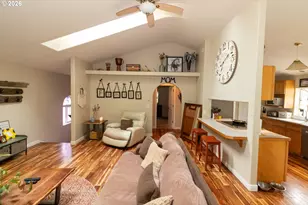 85434 Glenada Rd, Florence, OR 97439 - Photo 13