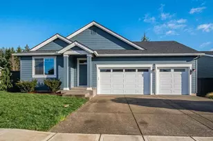 1678 NE Shell Rock Dr, Estacada, OR 97023 - Photo 1