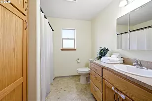 17077 NW Willis Rd, McMinnville, OR 97128 - Photo 25