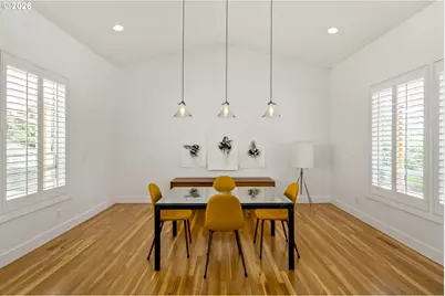 3938 SW 36th Pl, Portland, OR 97221 - Photo 9