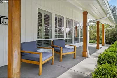 3938 SW 36th Pl, Portland, OR 97221 - Photo 3