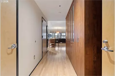 333 NW 9th Ave #510, Portland, OR 97209 - Photo 5