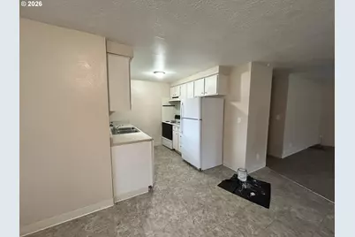 1409 Bowmont Ave, Kelso, WA 98626 - Photo 7