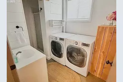 825 W Ridgeway Ave, Hermiston, OR 97838 - Photo 15