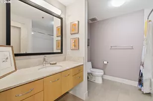 1221 SW 10th Ave, Portland, OR 97205 - Photo 11