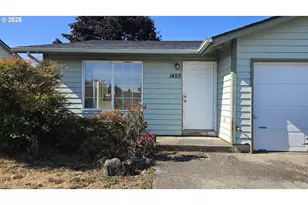 1453 W Locust St, Stayton, OR 97383 - Photo 3