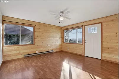 1311 E 32nd Ave, Vancouver, WA 98661 - Photo 5