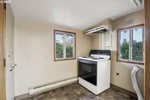 1311 E 32nd Ave, Vancouver, WA 98661 - Photo 13