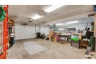 865 SW Portland Ave, Bandon, OR 97411 - Photo 37