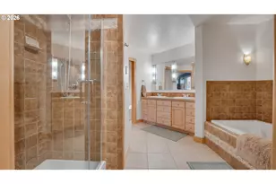 865 SW Portland Ave, Bandon, OR 97411 - Photo 31