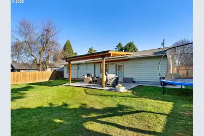 10233 N Tyler Ave, Portland, OR 97203 - Photo 29