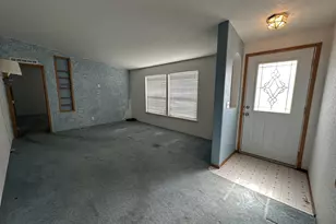 404 Second St, Fossil, OR 97830 - Photo 9