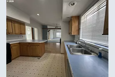 404 Second St, Fossil, OR 97830 - Photo 5