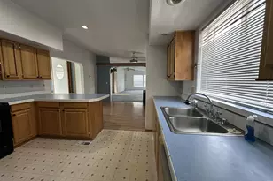 404 Second St, Fossil, OR 97830 - Photo 5