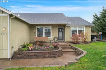 6050 Pebble Ct, Springfield, OR 97478 - Photo 3