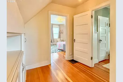 342 W Chapman Ave, Roseburg, OR 97470 - Photo 15