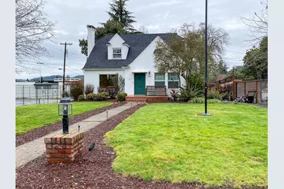 342 W Chapman Ave, Roseburg, OR 97470 - Photo 29