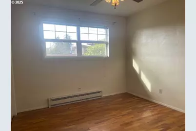 2620 23rd St, Springfield, OR 97477 - Photo 17