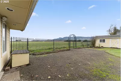 91247 N Willamette St, Eugene, OR 97408 - Photo 3