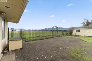 91247 N Willamette St, Eugene, OR 97408 - Photo 3