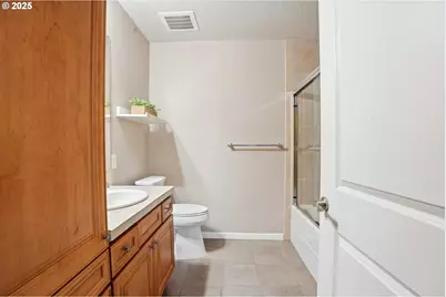 11703 SE Crested Eagle Ln, Happy Valley, OR 97086 - Photo 17