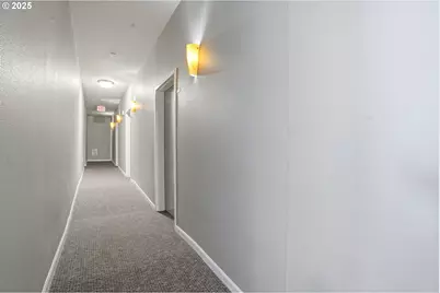 11703 SE Crested Eagle Ln, Happy Valley, OR 97086 - Photo 3